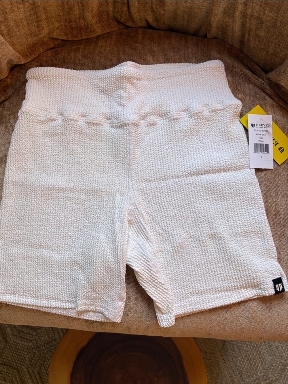 EleVen by Venus Williams White Waffle Knit Throw